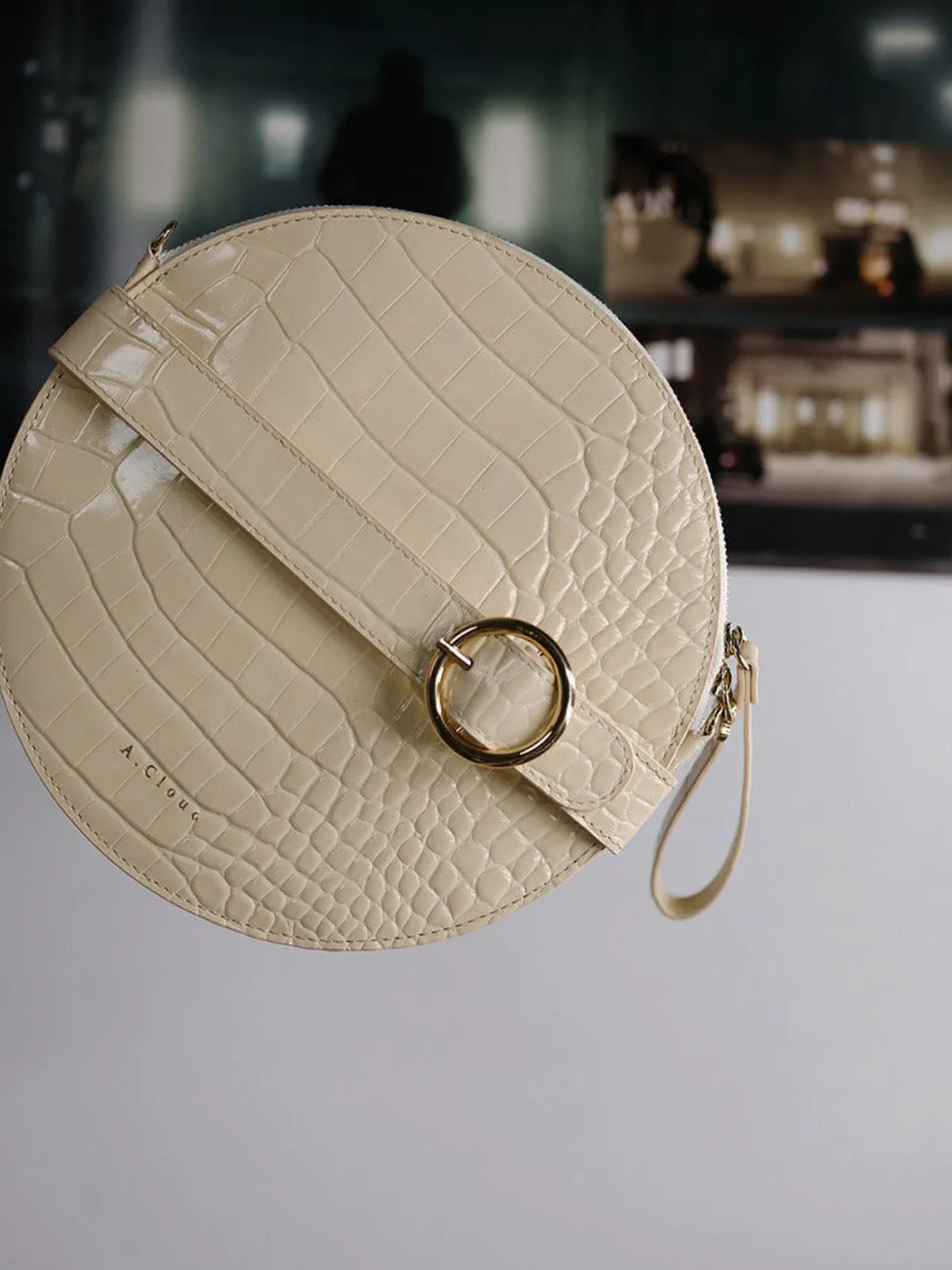 A.Cloud Future Notes Round Bag - Cream