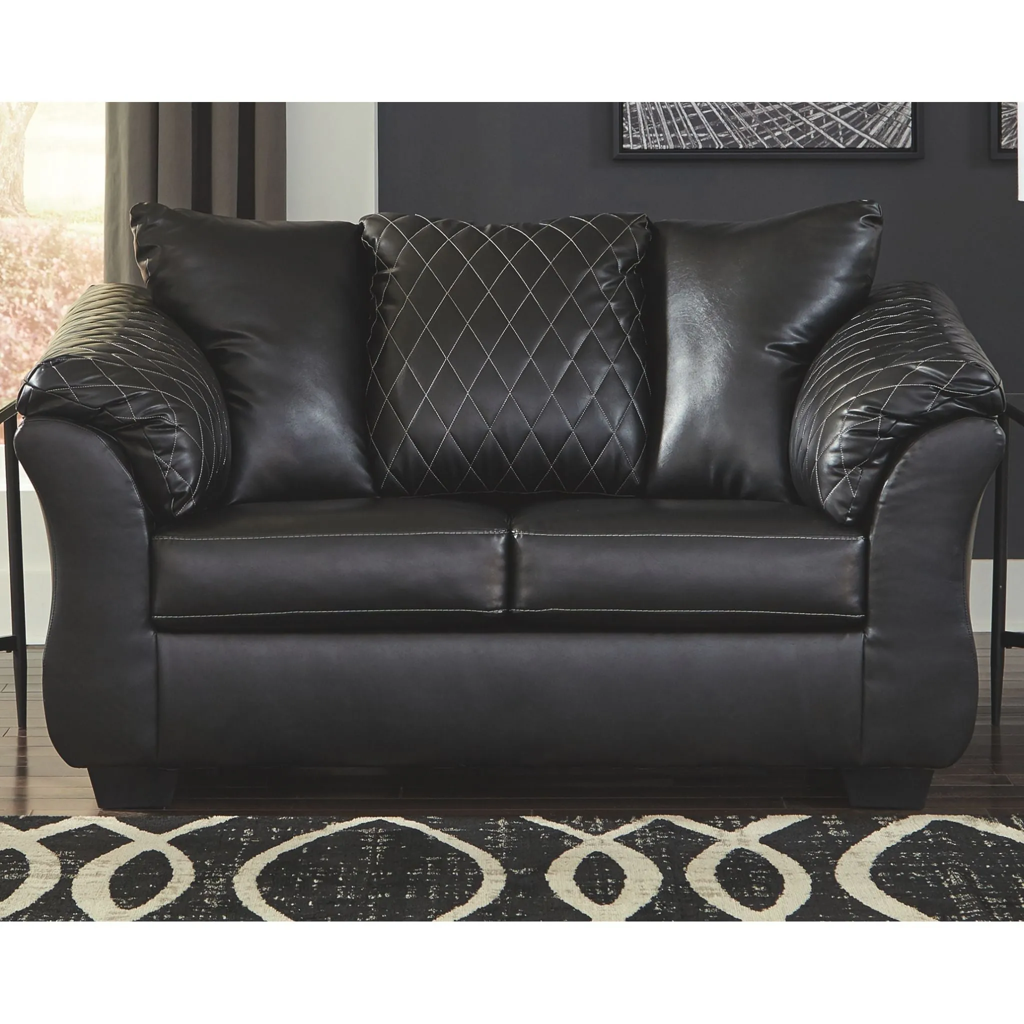 Betrillo Loveseat - Black