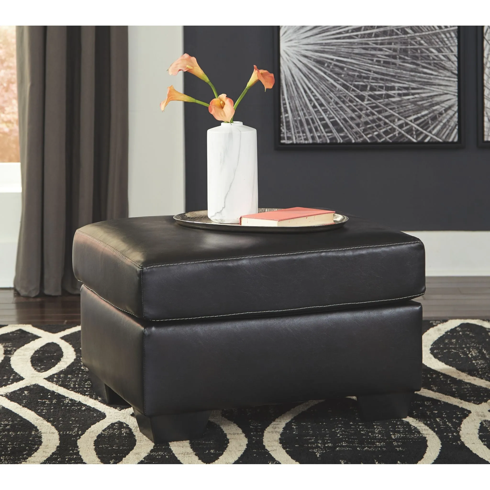 Betrillo Ottoman - Black