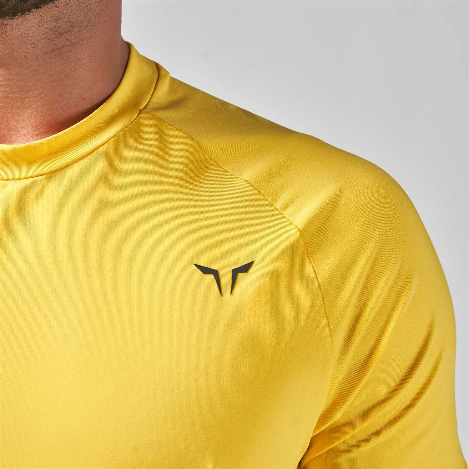 Essential Ultralight Gym Tee - Yellow