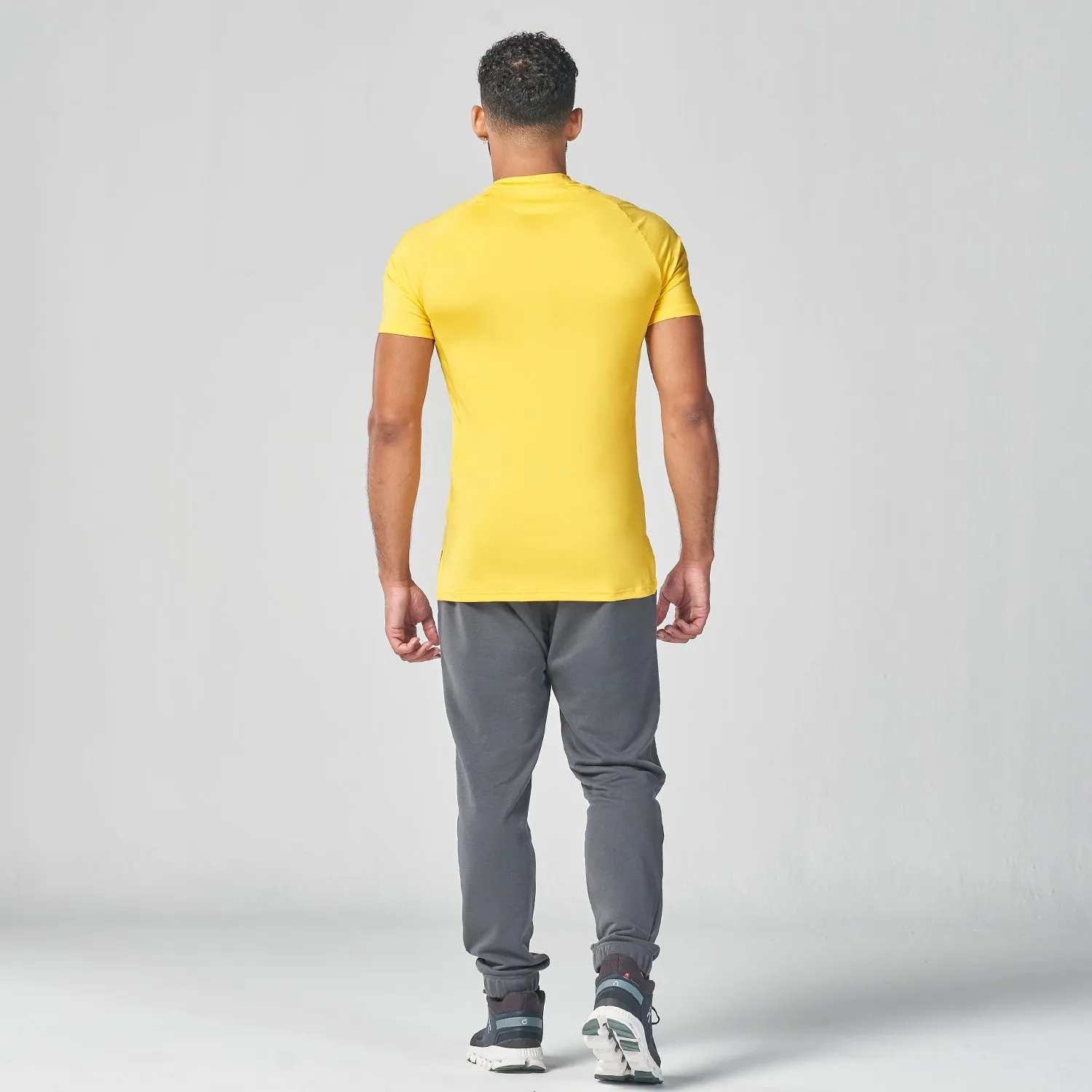 Essential Ultralight Gym Tee - Yellow