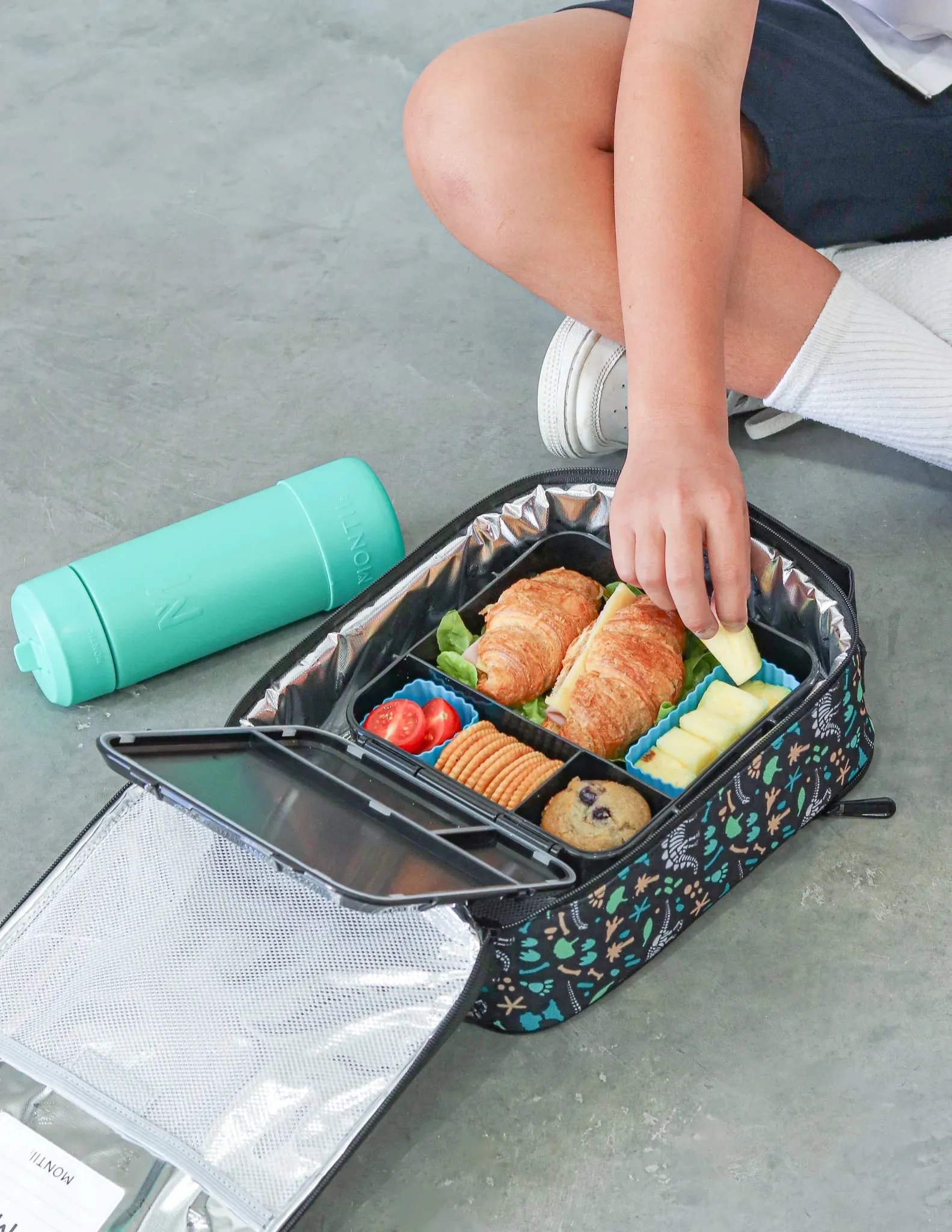Montii Co - Insulated Lunch Bag Large - Dinosaur