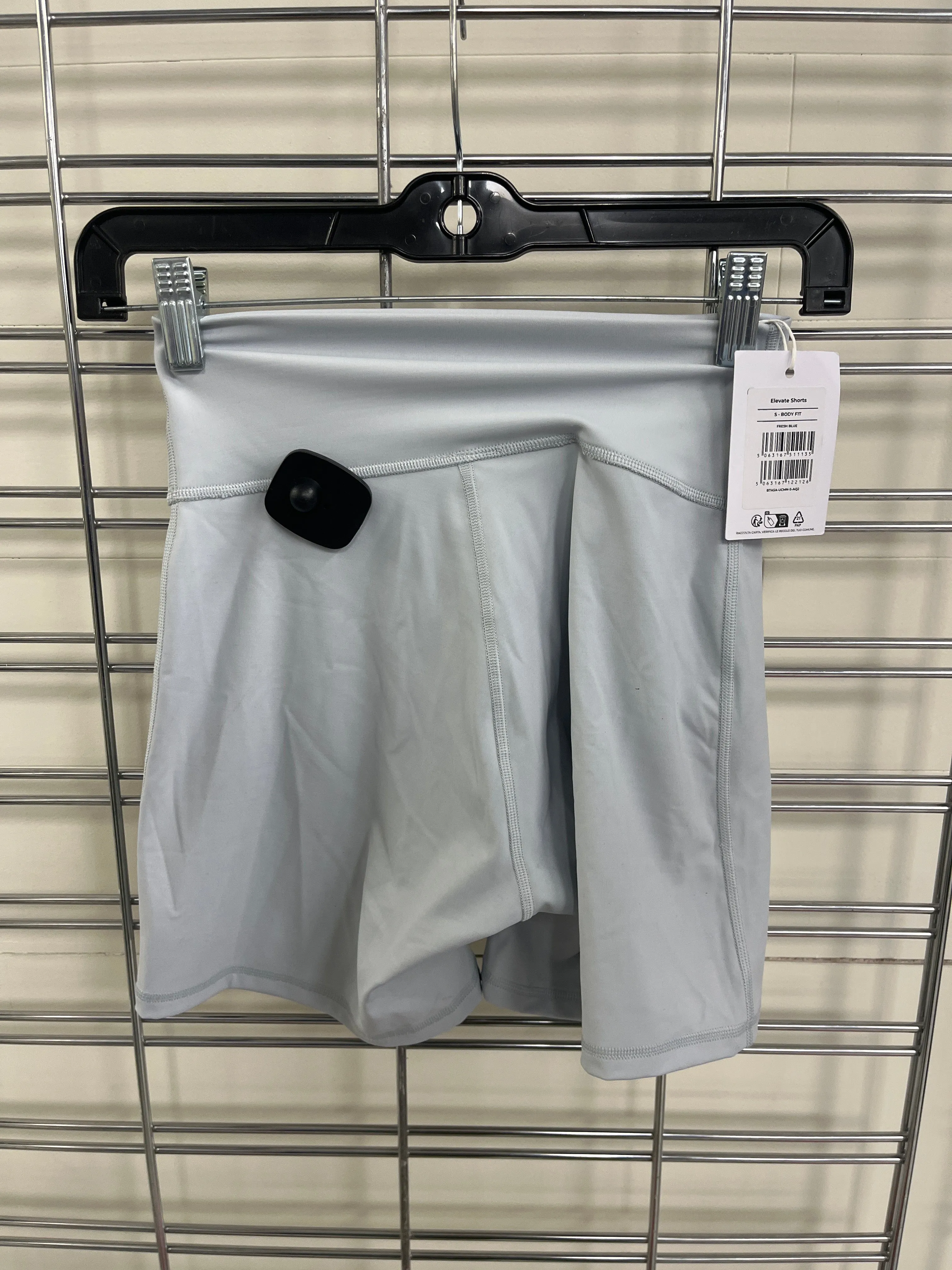 NWT Gym Shark Athletic Shorts Size Small